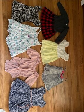 BUNDLE of girls dresses